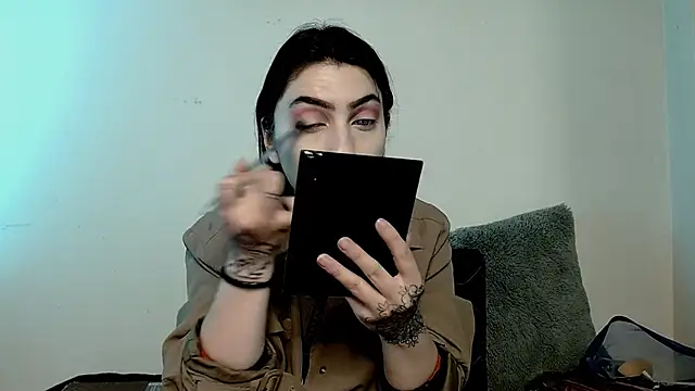 sophy rock online show from November 5, 1:58 pm