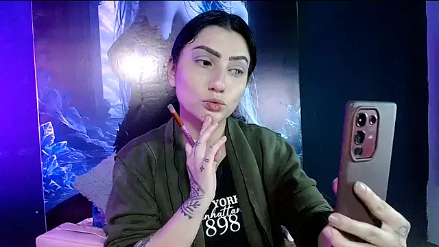 sophy rock online show from March 28, 6:42 pm