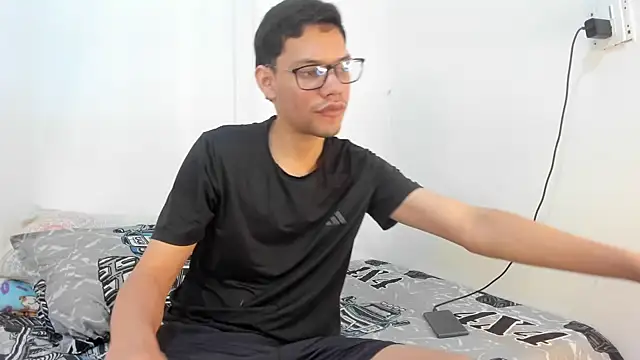 Diego-Monsalve online show from March 24, 11:16 pm