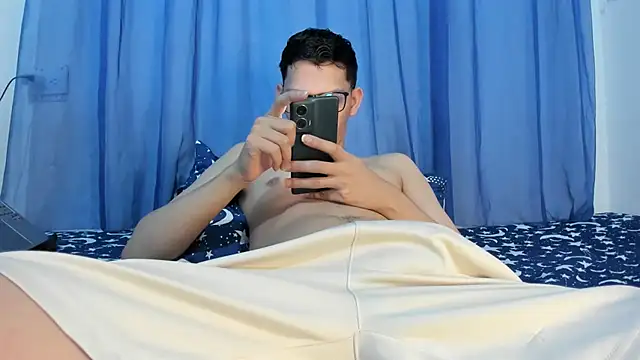 Snapshot of Diego-Monsalve chatting on July 16, 11:13 pm Diego-Monsalve online show from July 16, 11:13 pm
