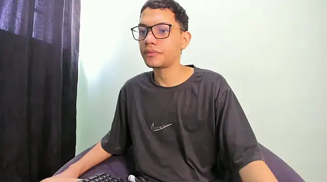 Diego-Monsalve online show from January 22, 4:44 pm