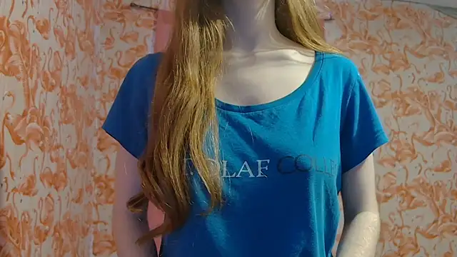 strawberrysmoothie online show from October 14, 6:41 pm