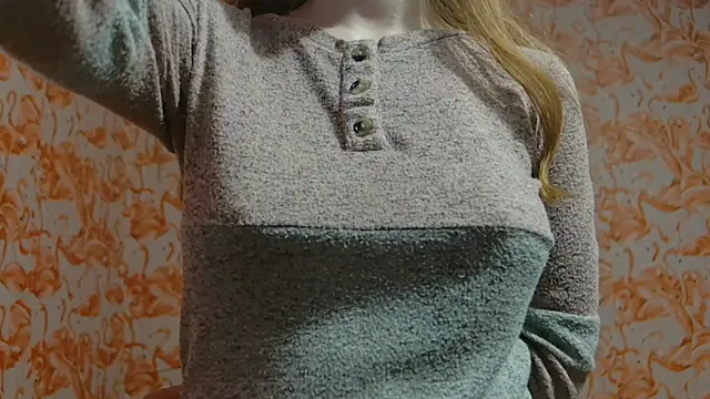 strawberrysmoothie online show from February 24, 3:23 am