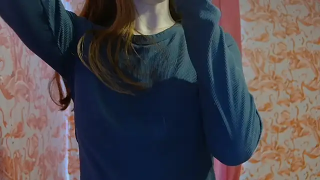 strawberrysmoothie online show from March 7, 8:00 pm