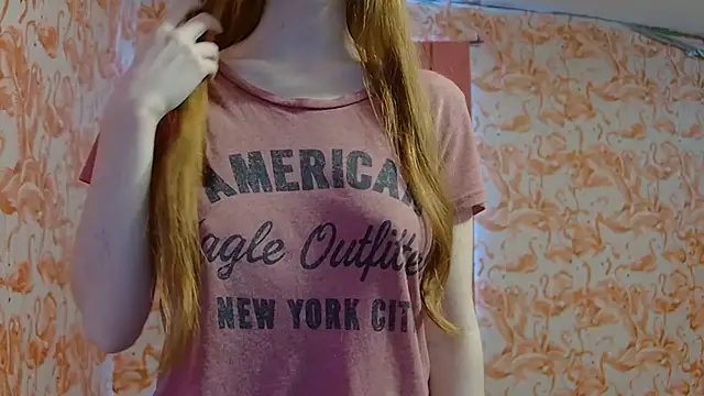 strawberrysmoothie online show from November 26, 6:52 pm