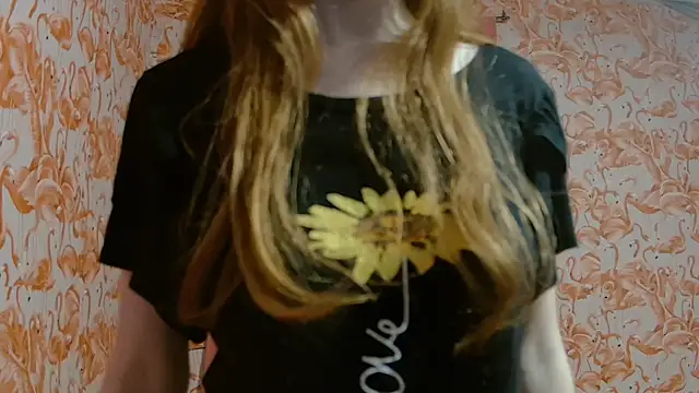 strawberrysmoothie online show from September 18, 2:36 am