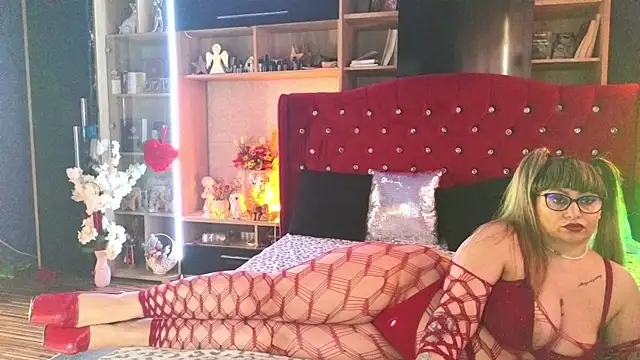 SeductiveCeline online show from April 2, 9:16 am