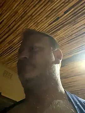 sexycouple109 online show from October 31, 7:43 pm