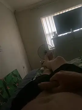 Snapshot of sexycouple109 chatting on March 2, 4:36 pm sexycouple109 online show from March 2, 4:36 pm