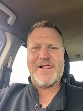 sexycouple109 online show from March 18, 1:02 pm