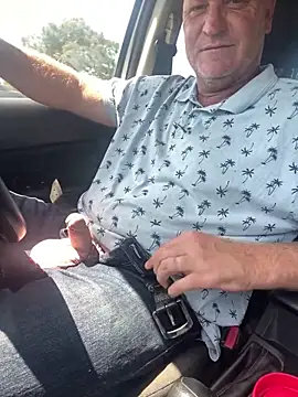 Snapshot of sexycouple109 chatting on February 6, 11:50 am sexycouple109 online show from February 6, 11:50 am