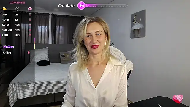 Vanessa Nowak online show from September 24, 12:55 pm