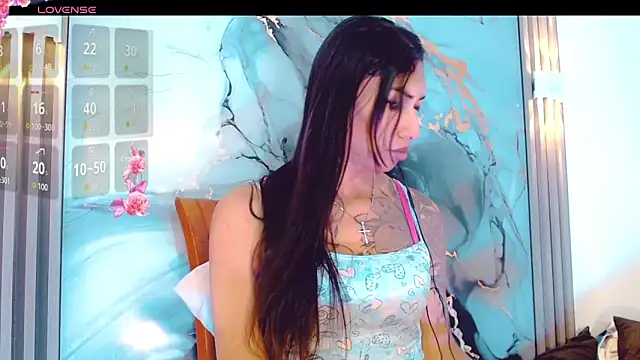 khiara moretti online show from December 17, 11:48 am