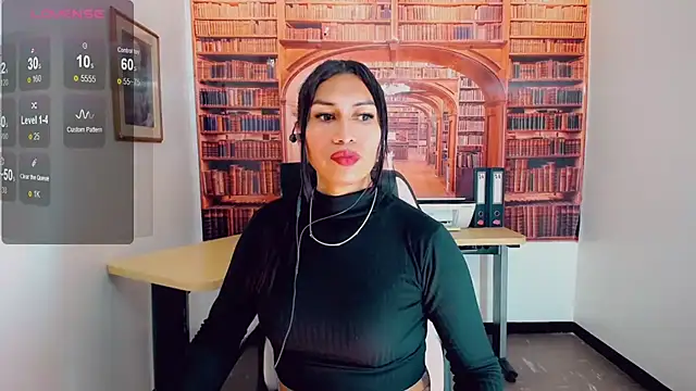 Snapshot of khiara_moretti chatting on February 24, 7:41 pm khiara moretti online show from February 24, 7:41 pm
