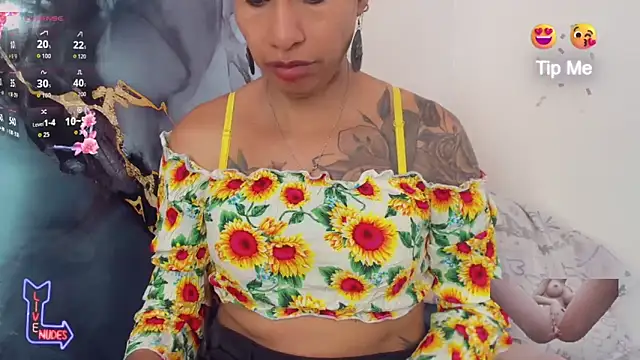 khiara moretti online show from June 1, 11:43 am