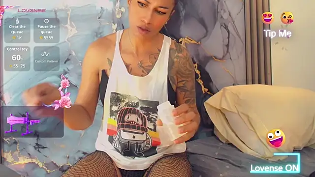 khiara moretti online show from April 8, 11:44 am