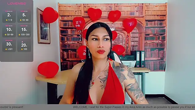 Snapshot of khiara_moretti chatting on February 15, 1:42 am khiara moretti online show from February 15, 1:42 am
