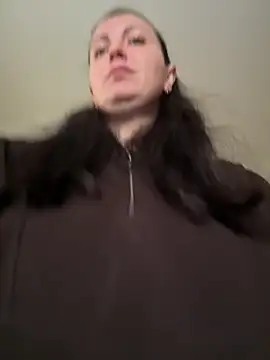 space stacy online show from April 11, 7:38 am