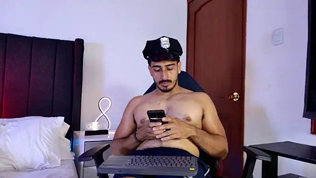 muscle ares online show from November 1, 12:17 am