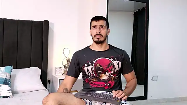 muscle ares online show from January 11, 11:22 pm