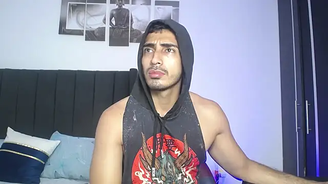 Snapshot of muscle_ares chatting on February 26, 11:32 am muscle ares online show from February 26, 11:32 am