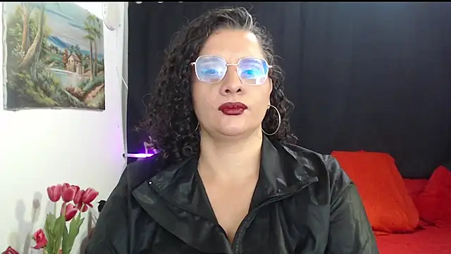 Aleja Gonzales online show from May 9, 5:22 am