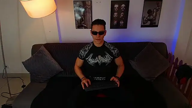 Baxter Dex online show from November 29, 10:32 pm