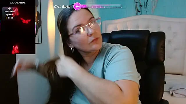 Snapshot of MsJossie chatting on September 24, 3:24 am MsJossie online show from September 24, 3:24 am