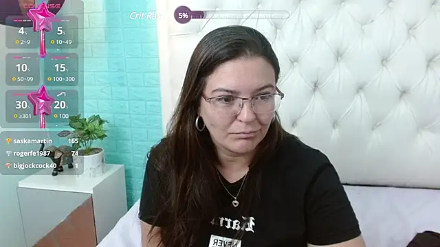 Snapshot of MsJossie chatting on February 8, 4:03 am MsJossie online show from February 8, 4:03 am