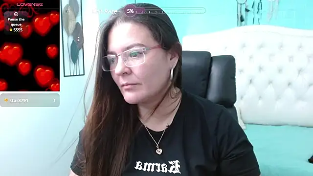 Snapshot of MsJossie chatting on January 25, 4:13 am MsJossie online show from January 25, 4:13 am