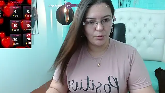 Snapshot of MsJossie chatting on January 24, 3:43 am MsJossie online show from January 24, 3:43 am