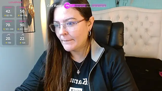 MsJossie online show from March 28, 3:40 am