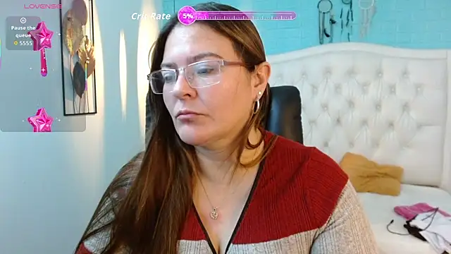 Snapshot of MsJossie chatting on September 11, 4:12 am MsJossie online show from September 11, 4:12 am
