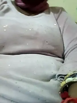 Snapshot of Shoni__ chatting on December 15, 4:02 pm Shoni online show from December 15, 4:02 pm