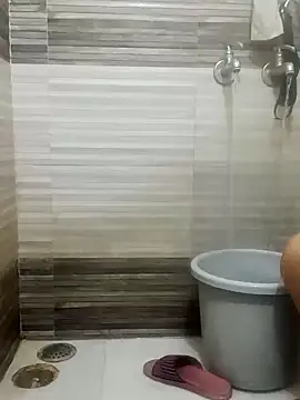 Snapshot of Shoni__ chatting on December 4, 7:44 am Shoni online show from December 4, 7:44 am