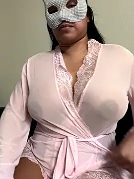 Snapshot of Blzsugar chatting on October 26, 12:22 am Blzsugar online show from October 26, 12:22 am