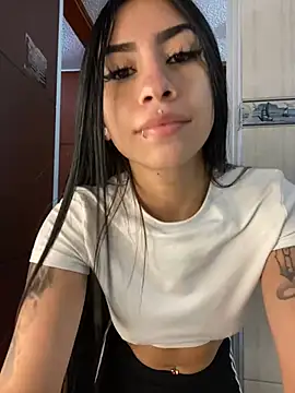 Bunny sexy01 online show from April 7, 1:40 am