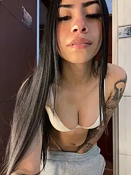 Bunny sexy01 online show from June 16, 1:38 am