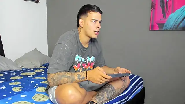 Snapshot of jacob_firexx chatting on July 2, 2:23 am jacob firexx online show from July 2, 2:23 am