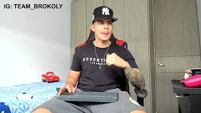 jacob firexx online show from November 13, 6:34 pm