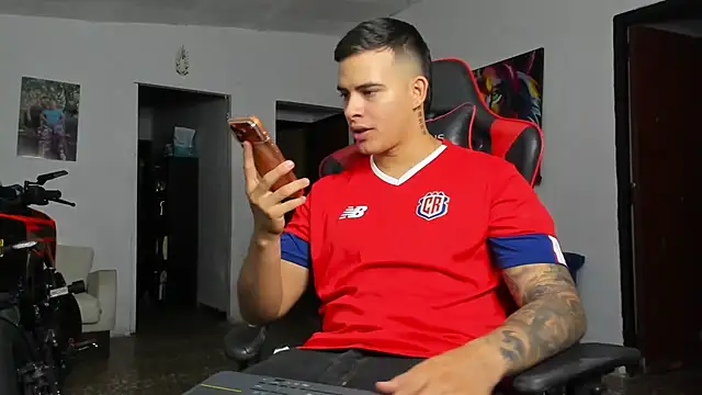 Snapshot of jacob_firexx chatting on July 14, 1:16 am jacob firexx online show from July 14, 1:16 am