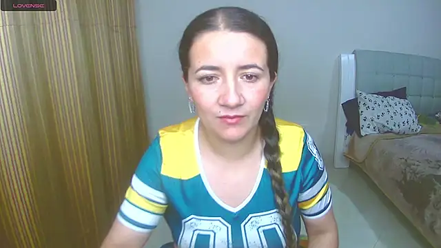 Dayanna Smitt online show from January 6, 12:48 am