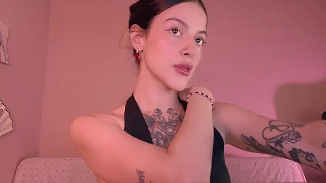 phoenix xx online show from June 4, 12:43 pm