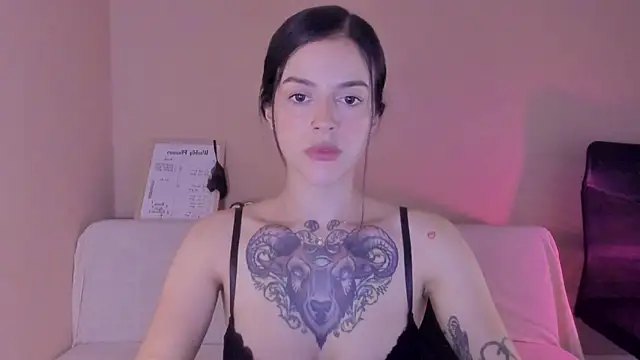 phoenix xx online show from April 1, 9:01 pm