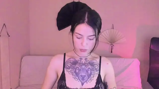 phoenix xx online show from April 12, 9:07 pm