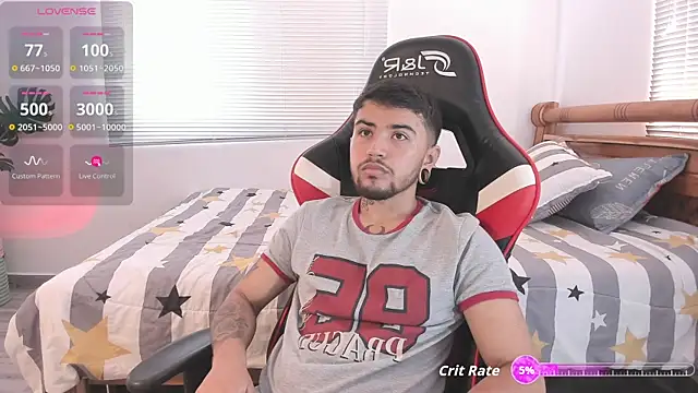 Snapshot of ftmphilip_ chatting on October 22, 3:11 pm ftmphilip online show from October 22, 3:11 pm