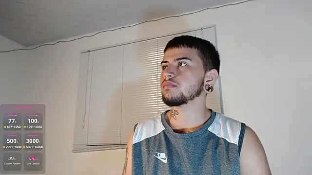 Snapshot of ftmphilip_ chatting on December 18, 9:58 am ftmphilip online show from December 18, 9:58 am