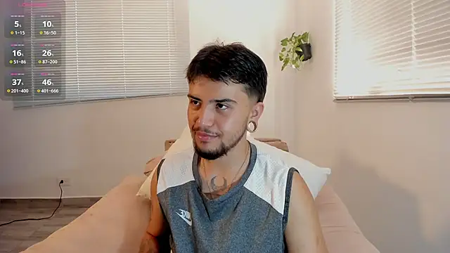 ftmphilip  online show from April 4, 2:01 pm