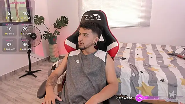 Snapshot of ftmphilip_ chatting on October 21, 5:56 pm ftmphilip online show from October 21, 5:56 pm