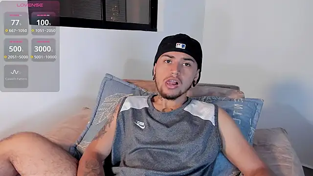 Snapshot of ftmphilip_ chatting on December 3, 11:14 pm ftmphilip online show from December 3, 11:14 pm